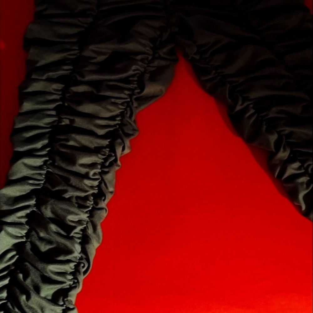 According Stretch Pants